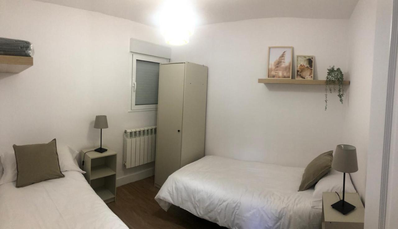 Apartamento Comillas Beach Buitenkant foto